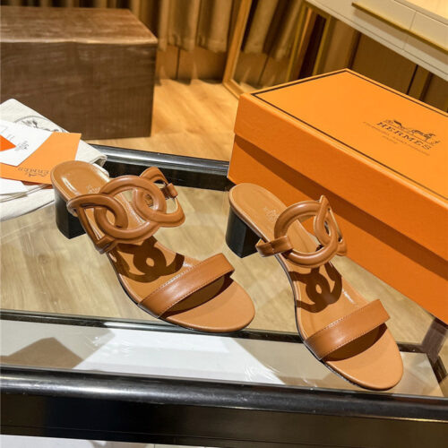 High Quality Luxury Hermes Chunky Heel Sandals – Style 96547