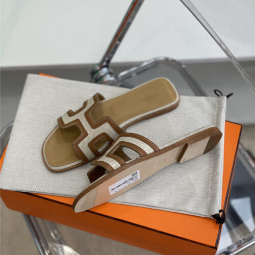 High Quality Luxury Hermes Flat Slippers Womens – Style 35427 product detail