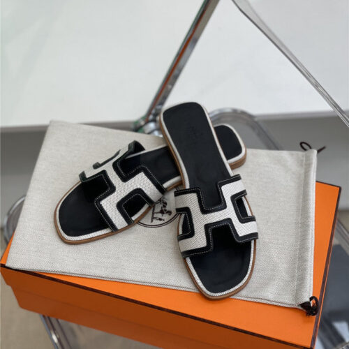 High Quality Luxury Hermes Flat Slippers Womens – Style 68195 product detail