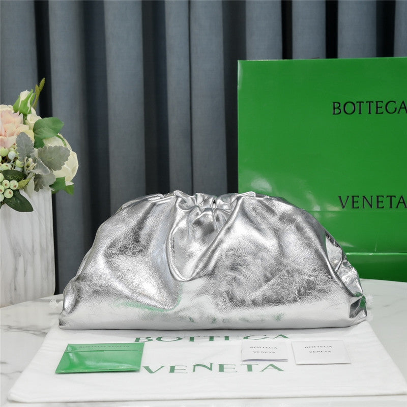 High Quality Luxury Bottega Veneta The Pouch Bag Silver product detail