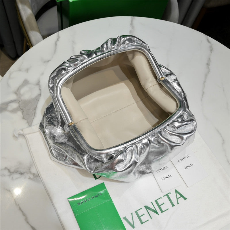 High Quality Luxury Bottega Veneta The Pouch Bag Silver product detail