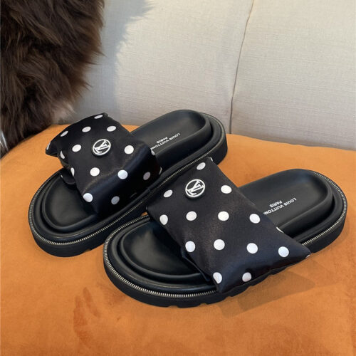 High Quality Luxury Louis Vuitton Slippers – Style 37699