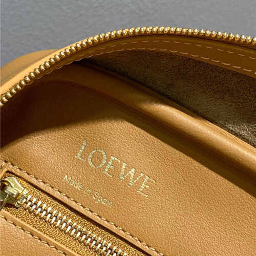 High Quality Luxury Loewe Amazona 28 Bag – Style 26483 product detail