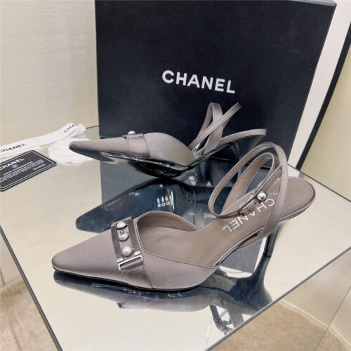 High Quality Luxury Chanel Pearl Buckle Sandals product detail