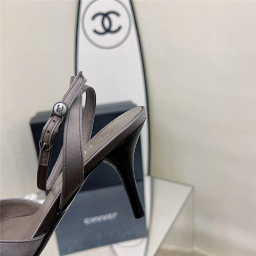 High Quality Luxury Chanel Pearl Buckle Sandals product detail