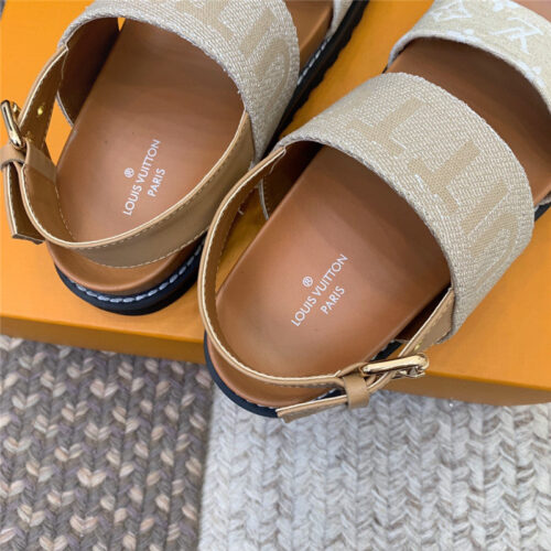 High Quality Luxury Louis Vuitton Flat Sandals – Style 76099 product detail