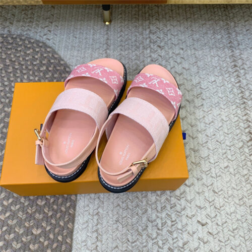 High Quality Luxury Louis Vuitton Flat Sandals – Style 43331 product detail