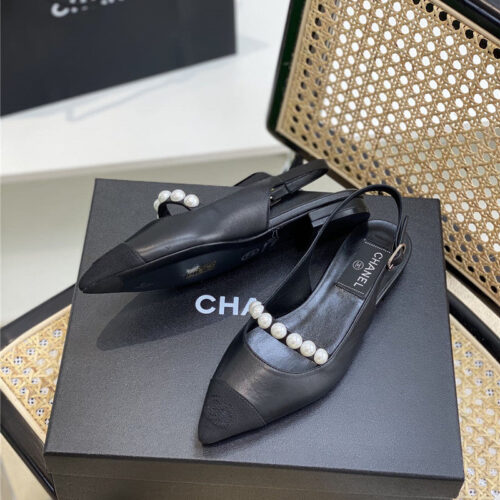 High Quality Luxury Chanel Pearl Sandals – Style 16390 alternate view
