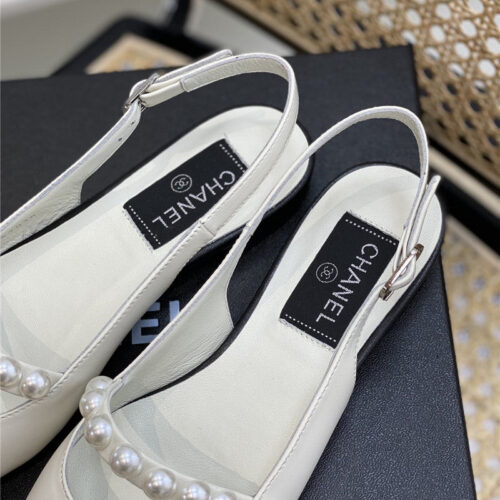 High Quality Luxury Chanel Pearl Sandals – Style 85318 product detail