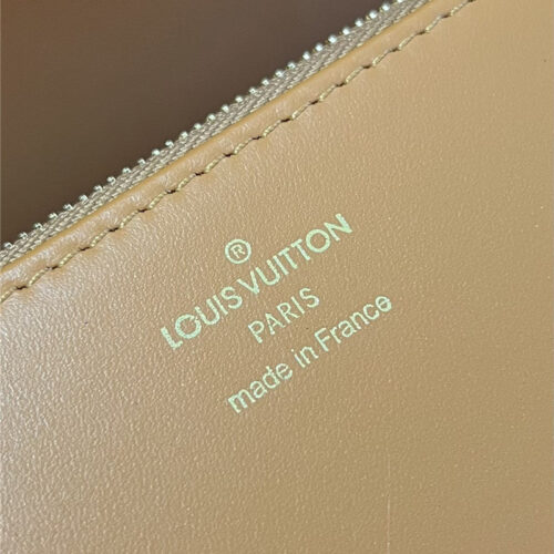 High Quality Luxury Louis Vuitton Sling H27 Bag Brown product detail