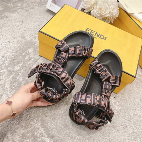 High Quality Luxury Fendi Letters Webbing Sandals product detail