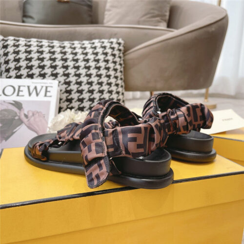 High Quality Luxury Fendi Letters Webbing Sandals product detail