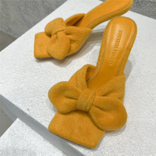 High Quality Luxury Bottega Veneta Bow Sandals – Style 03526 product detail