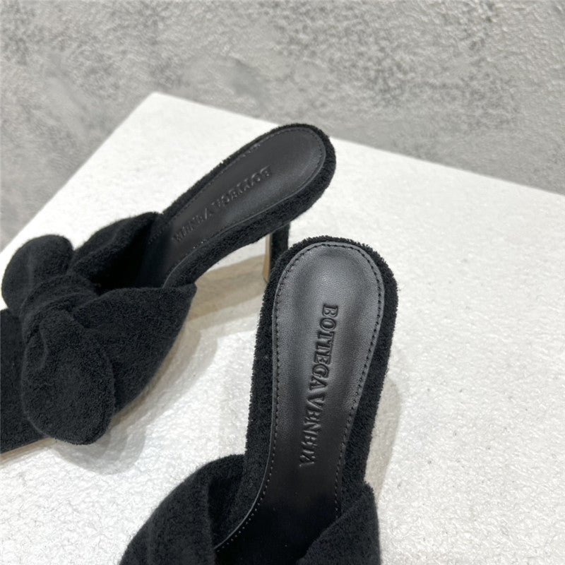 High Quality Luxury Bottega Veneta Bow Sandals – Style 69062 product detail