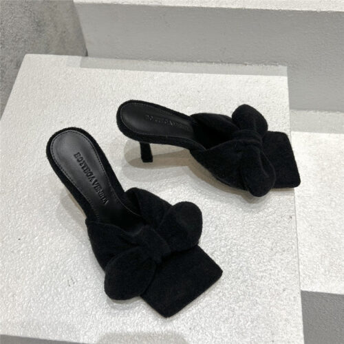 High Quality Luxury Bottega Veneta Bow Sandals – Style 69062