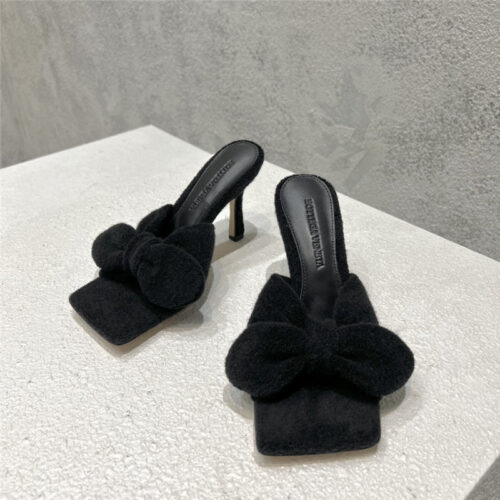 High Quality Luxury Bottega Veneta Bow Sandals – Style 69062 product detail