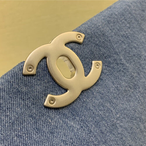 High Quality Luxury Chanel Denim Light Silver 19 Bag product detail