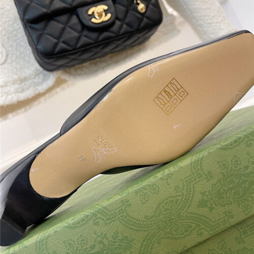 High Quality Luxury Gucci New Sandals Slippers – Style 42451 product detail