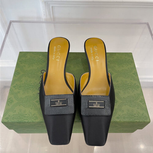 High Quality Luxury Gucci New Sandals Slippers – Style 42451 product detail