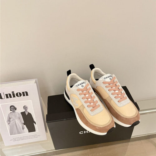 High Quality Luxury Chanel New Color Sneakers Womens
