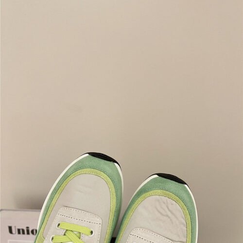 High Quality Luxury Chanel New Color Sneakers Womens – Style 25766 product detail