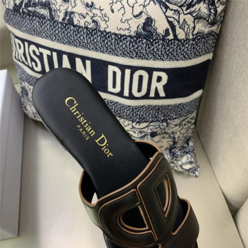 High Quality Luxury Dior Cd Logo Block Heel Cutout Slippers product detail