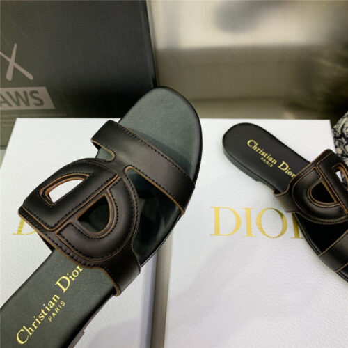 High Quality Luxury Dior Cd Logo Block Heel Cutout Slippers product detail