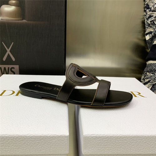 High Quality Luxury Dior Cd Logo Block Heel Cutout Slippers product detail