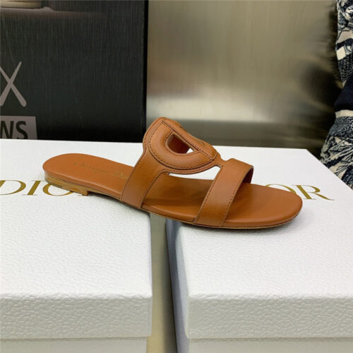 High Quality Luxury Dior Cd Logo Block Heel Cutout Slippers – Style 30022 product detail