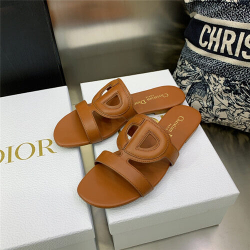 High Quality Luxury Dior Cd Logo Block Heel Cutout Slippers – Style 30022 alternate view