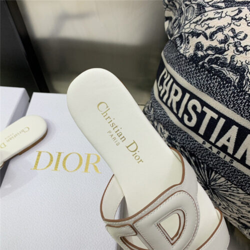 High Quality Luxury Dior Cd Logo Block Heel Cutout Slippers – Style 35654 product detail