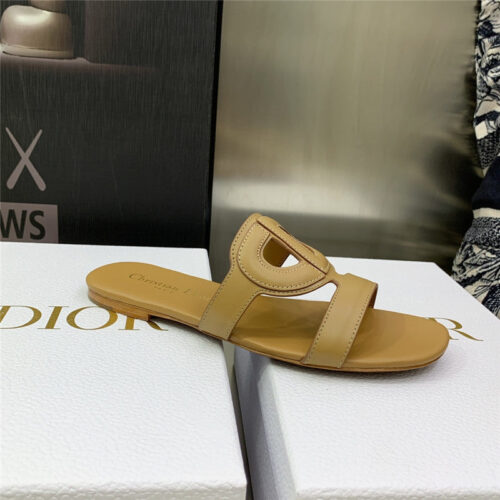 High Quality Luxury Dior Cd Logo Block Heel Cutout Slippers – Style 23782 product detail