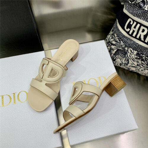 High Quality Luxury Dior Cd Logo Block Heel Cutout Sandals – Style 80902 product detail