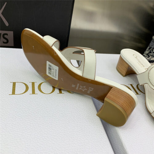 High Quality Luxury Dior Cd Logo Block Heel Cutout Sandals – Style 06886 product detail
