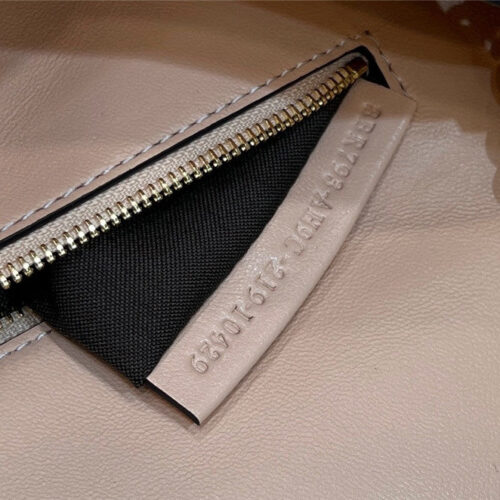 High Quality Luxury Fendi Baguette Bag – Style 32321 product detail