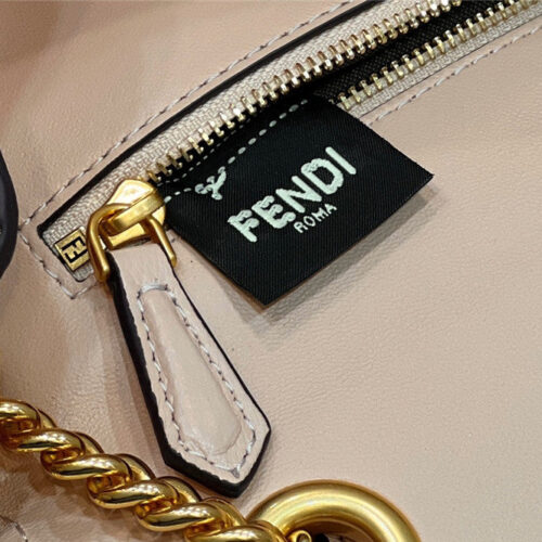 High Quality Luxury Fendi Baguette Bag – Style 32321 product detail