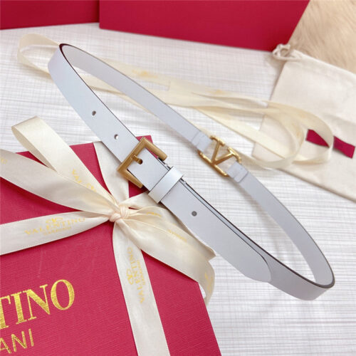 High Quality Luxury Valentino V Buckle Belt – Style 87014 product detail