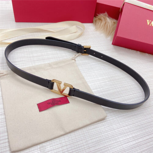 High Quality Luxury Valentino V Buckle Belt – Style 19782 product detail