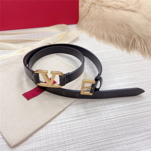 High Quality Luxury Valentino V Buckle Belt – Style 19782 product detail