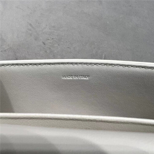 High Quality Luxury Celine Triomphe Chain Shoulder Bag – Style 24987 product detail