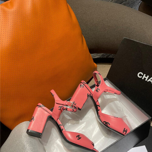 High Quality Luxury Chanel Chunky Heel Sandals – Style 93094 product detail