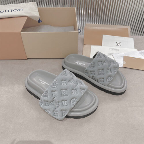 High Quality Luxury Louis Vuitton Slippers Womens – Style 28067