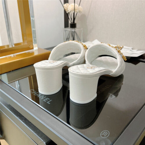 High Quality Luxury Chanel Pendant Pearl Chain High Heel Slippers – Style 08998 product detail