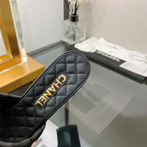 High Quality Luxury Chanel Pendant Pearl Chain High Heel Slippers – Style 72838 product detail