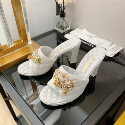 High Quality Luxury Chanel Pendant Pearl Chain High Heel Slippers – Style 46854 alternate view