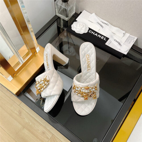High Quality Luxury Chanel Pendant Pearl Chain High Heel Slippers – Style 46854 product detail