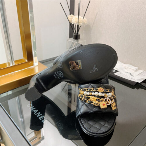 High Quality Luxury Chanel Pendant Pearl Chain High Heel Slippers – Style 15782 product detail