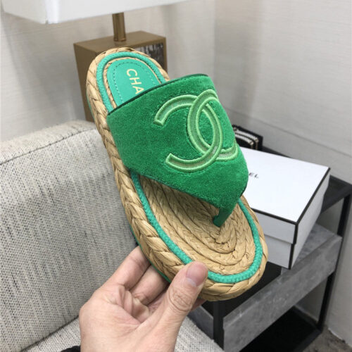 High Quality Luxury Chanel Straw Flip-Flops – Style 85702 product detail