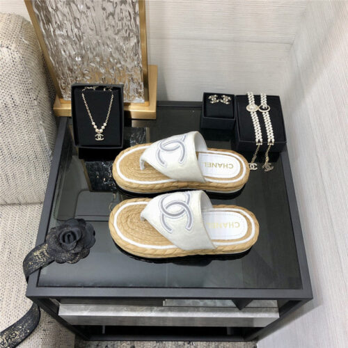 High Quality Luxury Chanel Straw Flip-Flops – Style 25254 product detail