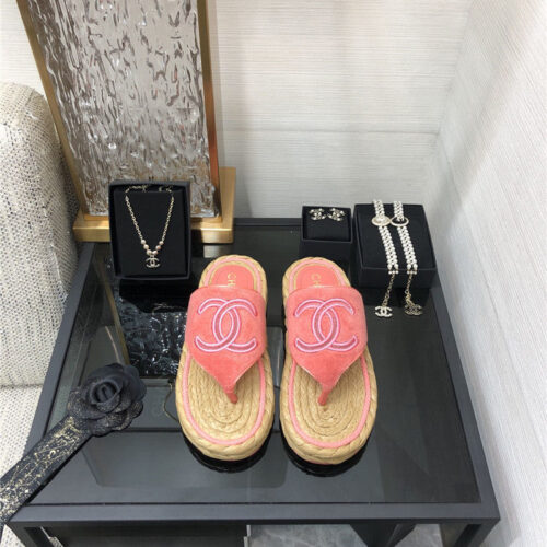 High Quality Luxury Chanel Straw Flip-Flops – Style 56326 alternate view